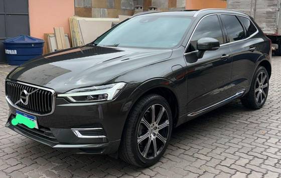 VOLVO XC60 2.0 T8 HYBRID INSCRIPTION AWD GEARTRONIC VOLVO XC60 2.0 T8 HYBRID INSCRIPTION AWD GEARTRONIC